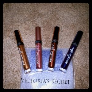 💖Victoria Secret🌟NWT💋Violet Chrome💄LIP GLOSS💕